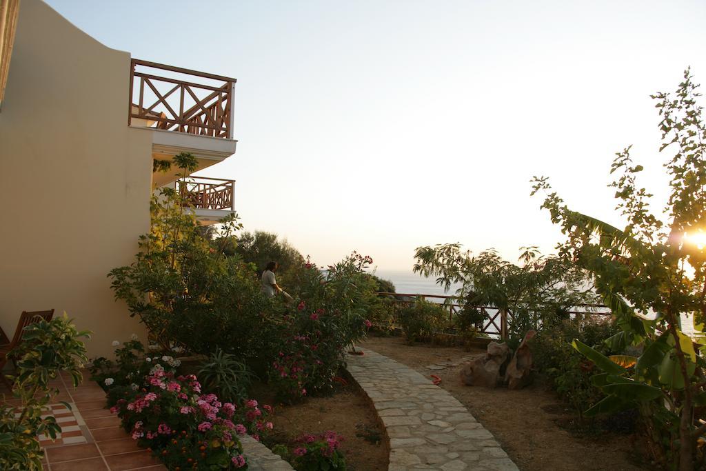 Irida Villa อาร์เมนิสทิส ภายนอก รูปภาพ